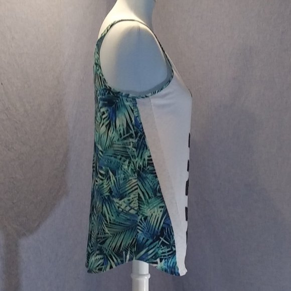 Pink Tank Top - Picture 4 of 5